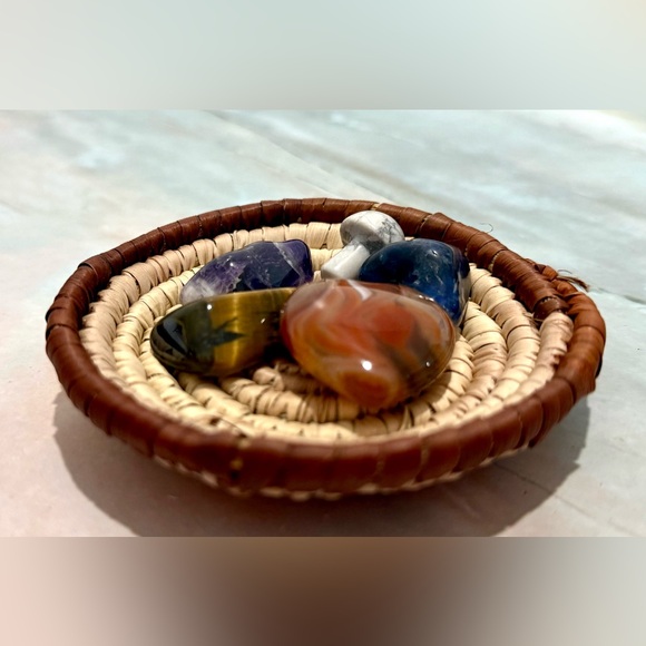 5/$20 Hand woven traditional palm fiber basket, NWOT - Picture 2 of 7